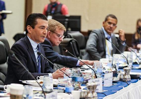 Allyson Nemeroff's husband, Dr. Scott Gottlieb, during one of his meetings. 